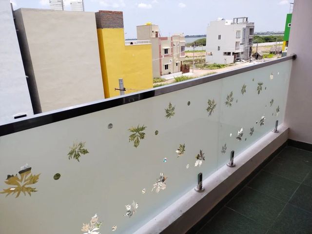 Tempered Glass Railing Services Position Balcony Color Transparent Brand saint-gobian Durability Durable Railing Height 3 - Image 1