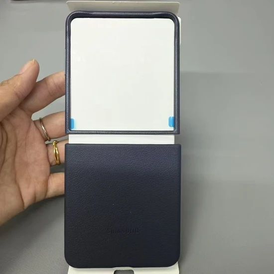 Original Premium Leather Pattern Case for Samsung Z Flip 7 Material PU Origin China Gender Unisex Specification 50g HS Code - Image 5