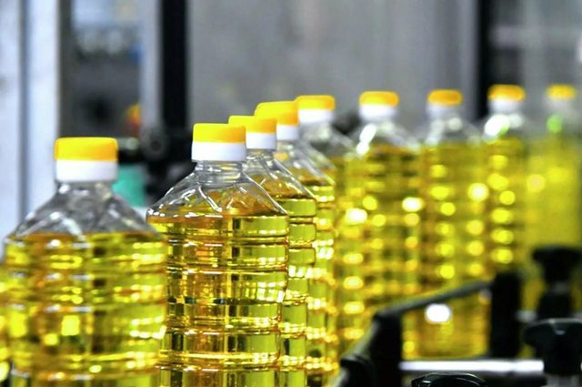 Premium Refined Sunflower Cooking Oil Bulk Supplier Price 100% Pure Cold Pressed Sunflower Seed Oil Body Skin Hair Wholesale - Image 5