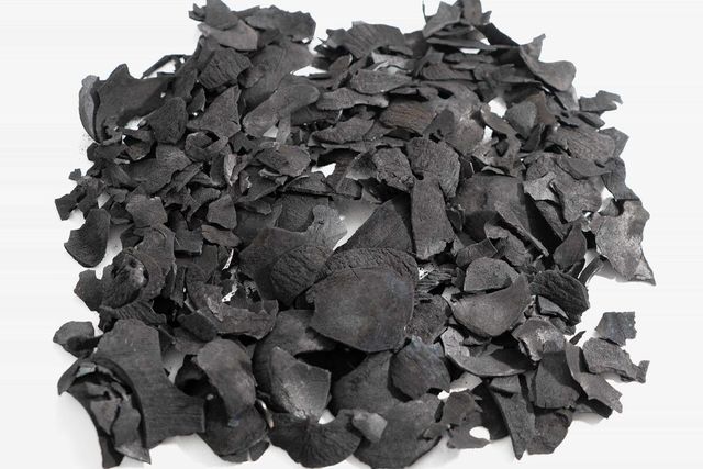 High-quality coconut shell charcoal for sale, ideal for grilling, shisha, and industrial use - Image 5