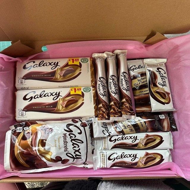 Fresh Premium Galaxy Chocolates Delicious Chocolate Experience for Special Occasions - Image 3