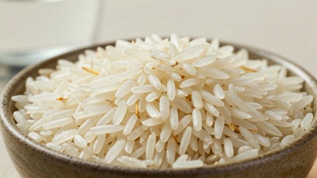 Fresh Fragrant Rice Bulk Value Pack Long Grain Premium Quality Ideal For Everyday Cooking Restaurants - Image 4