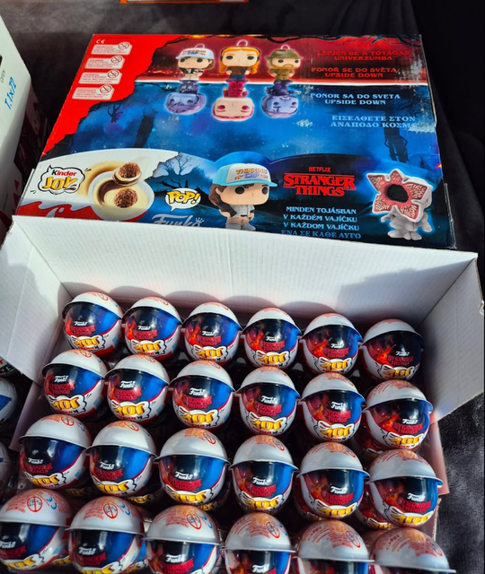 DELICIOUS CRISPY BITES KINDER JOY CREAMY LAYERS WITH COW’S MILK AND A TOY SUPRISE SIGNATURE QUALITY TRUSTED TASTE ON SALE – product photo 2, product detail gallery