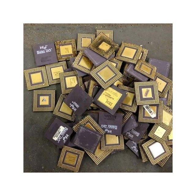 Ceramic CPU Scrap with gold pins/ / Processors scrap/Intel Pentium Pro Ceramic at wholesale price - Image 2