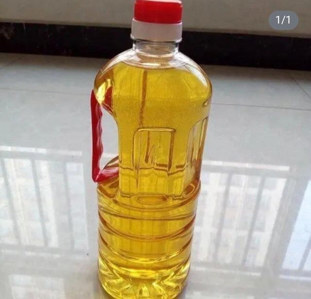 refined palm oil cp 8 Delivery Form Drums, Tank Filling Viscosity Class Edible oil & long distance export, Other Volume 75L - 150 L Drums or 1000 L IBC Tanks or 20 ft Installed Containers - Image 2