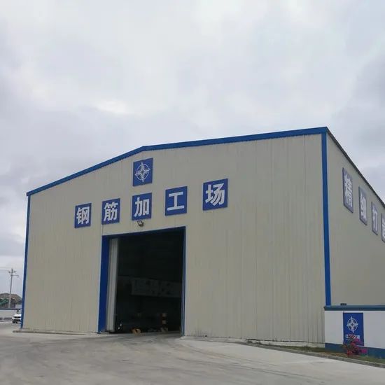 Skylight Panel Steel Workshop Building Structure with Steel Floor Trusses - Image 1