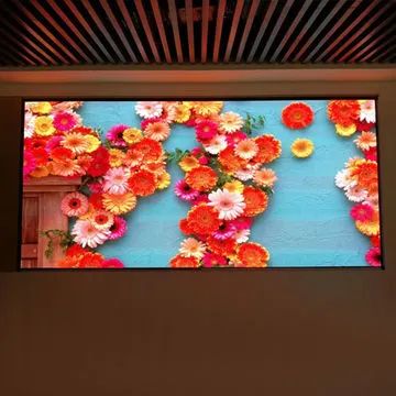 Indoor HD Advertising Media P4 SMD Indoor LED TV Display - Image 4