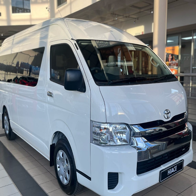 Powerful Toyota Hiace Fairly Used Excellent Condition No Engine Issues Genuine Car Original Documents - Image 3