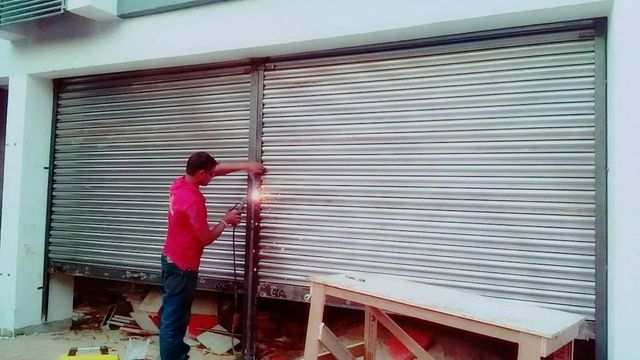 Motorized Rolling Shutter Repairing Service, Pan India Service Mode Offline Features Cost Effective Service Duration 4 - Image 1