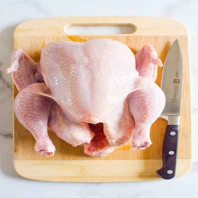 Premium Grade High Quality Fresh Whole Frozen Chicken Meat IQF Vacuum Packed 25kg Perfect For Restaurants Hotels And Large Scale Food Supply - Image 1