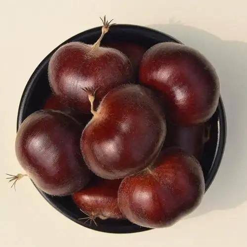Dry Nuts Raw Fresh Chestnuts IQF frozen water chestnut Form Whole Organic Yes Origin China Degree of Processing Natural - Image 1