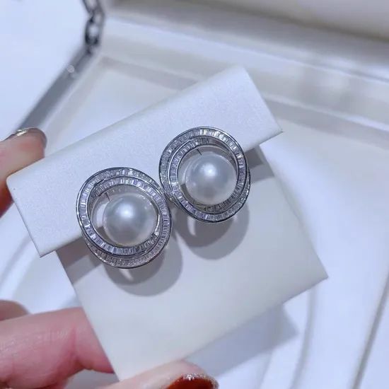 Natural Pearl Jewelry Set - Image 4
