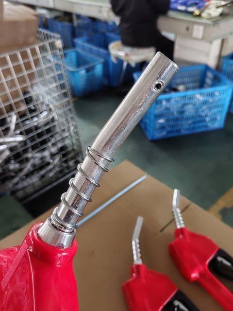 Automatic Nozzle/fuel Dispenser Nozzle - Image 4