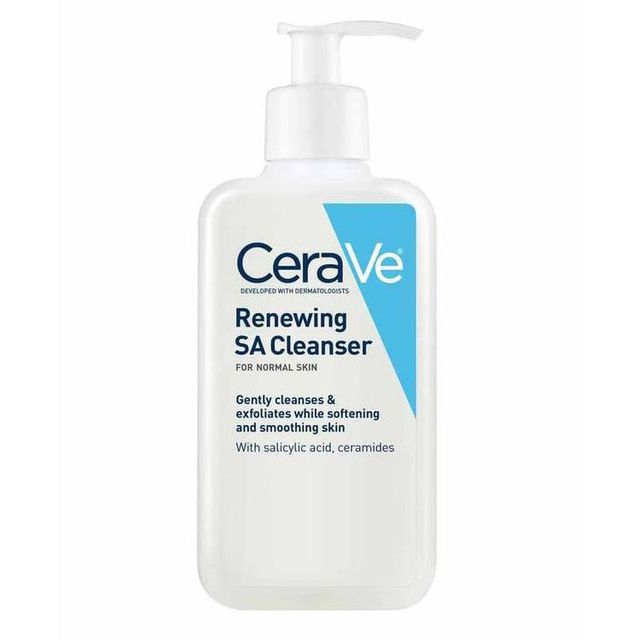CeraVe Moisturizing Lotion for Daily Hydration and to Restore and Strengthen the Skin's Natural Protective Barrier - Image 2