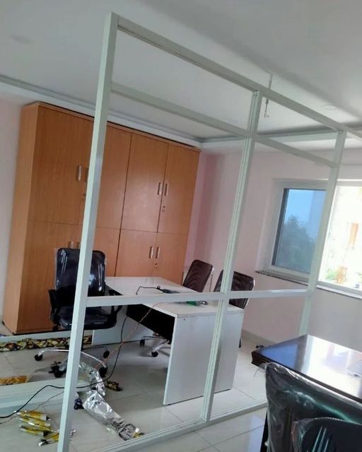 Aluminum & PVC Aluminium Door Partition Service, For Commercial, Type Of Door: Sliding - Image 2