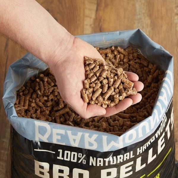 Premium 6mm Pine Wood Pellets Biomass Fuel ENplus A1 for Industrial & Residential Heating for Wood Pellets Furnaces Clean Burning And Reliable Heating Buy Now - Image 3