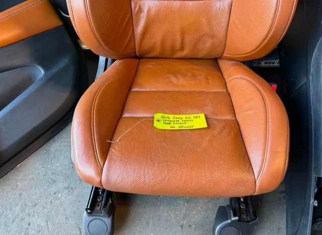 2016 JEEP GRAND CHEROKEE SRT WK2 OEM BROWN INTERIOR SEATS With SCREENS CONSOLE PANELS - Image 4
