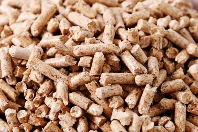 Premium Wood Pellets 100% A1 Certified Spruce Fir Wood High Density 1.5% Ash 3% Moisture Heating System Use Stock - Image 4