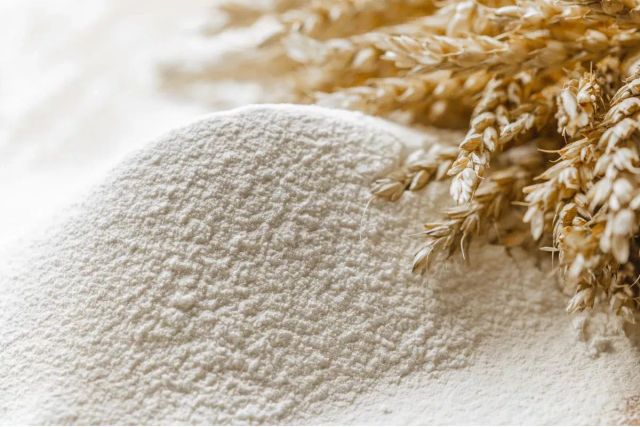 Natural Wheat Flour For Bread Cakes Biscuits And Pastries With Fine Milling Good Texture And Convenient Use - Image 3
