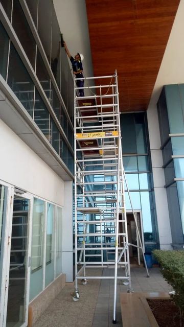 Window Glass Cleaning Services Payment Mode ONLINE We Do WINDOW CLEANING Service Location Mumbai Services Provided GLASS - Image 4