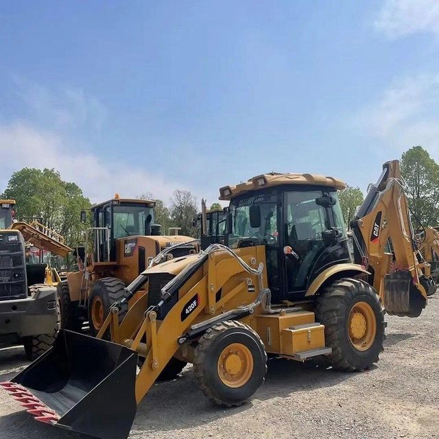 Brand New Caterpillar 420F Backhoe Loader High Quality Low Price 6000KG Rated Load 58kW Power 39.9km/h Travel Speed - Image 4