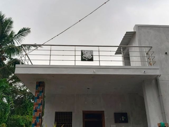 Stainless Steel Balcony Railing Color Silver Height 3 Feet Position Bridge Usage/Application Home Handrail Profile - Image 6