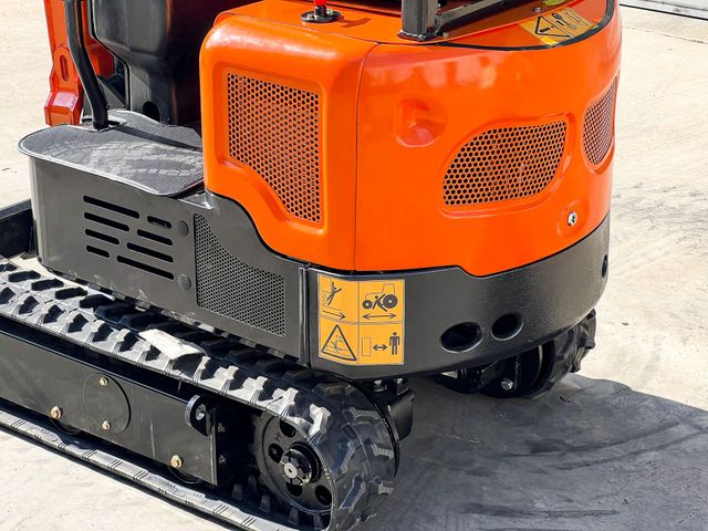 1 Ton Crawler Mini Digger, Good Quality, Factory direct price - Image 2