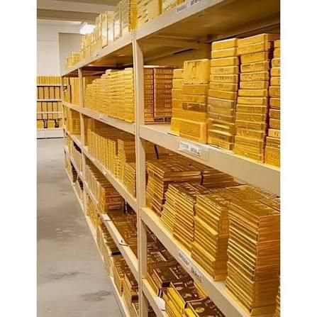 High-Quality Gold Bars and Nuggets Available for Sale Color Brilliant Yellow Place of Origin Thailand Specification AU G - Image 1
