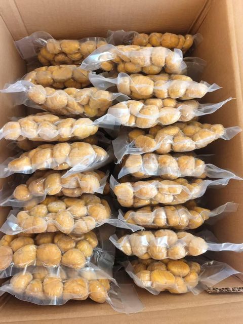 Dry Nuts Raw Fresh Chestnuts IQF frozen water chestnut Form Whole Organic Yes Origin China Degree of Processing Natural - Image 3