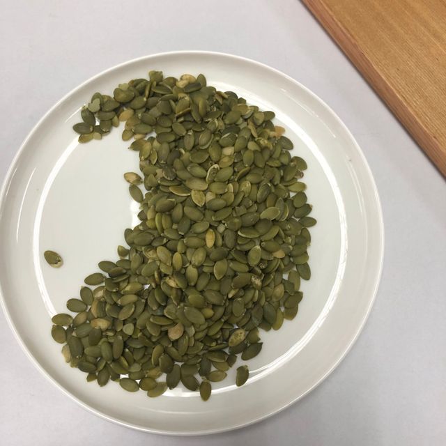 Xinjiang Owned Factory Roasted Pumpkin Seeds Kernels Style Dried Grade 3A, 3A Ingredients none Address Xinjiang Type Pumpkin - Image 6