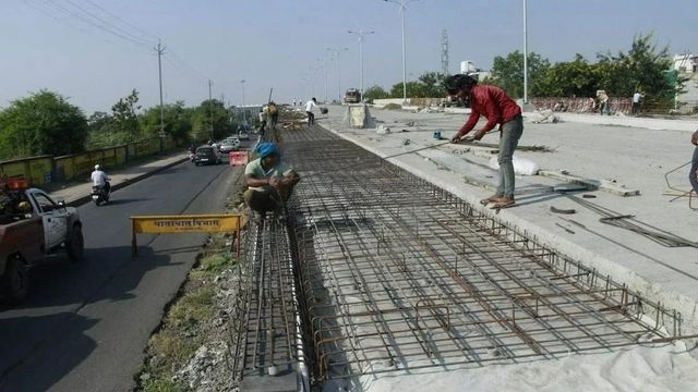 Concrete Road Construction Services Durability High Service Life Long Load Capacity Heavy Weather Resistance High Finishing Quality - Image 1