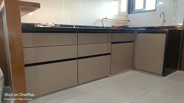 Modular Kitchen Designing Colour White Material Wooden Warranty 5 Years Appearance Modern Finish Type - Image 2