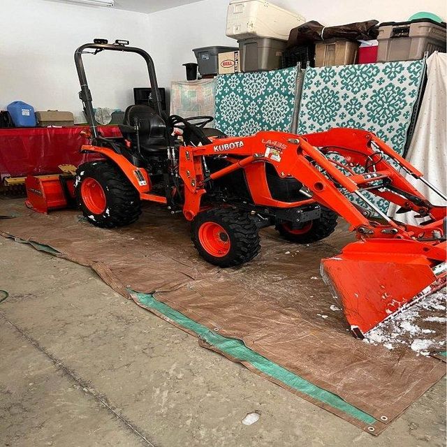 Best Price Used Kubota B2601 4x4 Agriculture Mini Garden Tractors Fast Delivery In Stock - Image 2