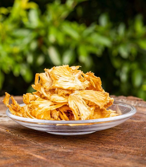 Natural Dried Pineapple Tropical Fruit Pieces With Sweet Flavor And Chewy Texture Perfect For Snacks Baking Desserts - Image 5