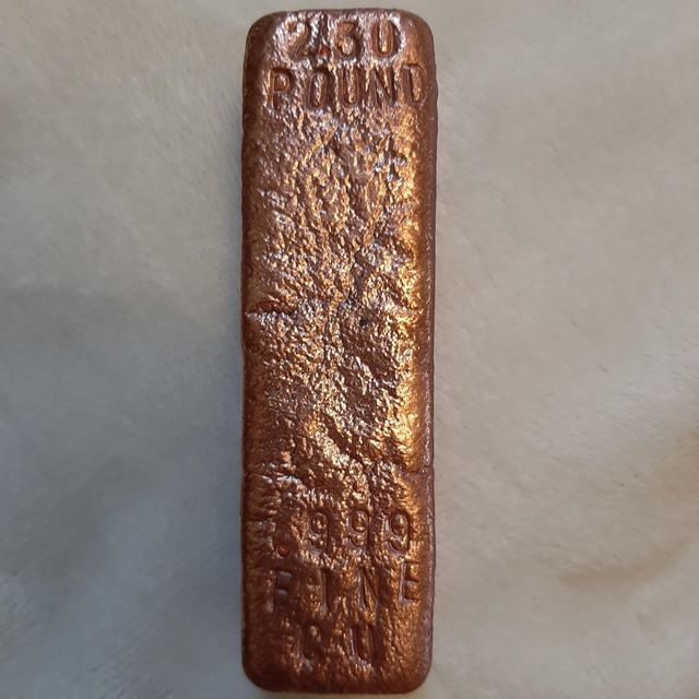 Copper Ingots 99.99% With Low Impurities Copper Ingots Ensuring Superior Performance For Metal Processing - Image 1