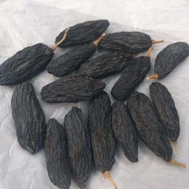 raisin Form Dried Type dried Texture Dried Flavor Sweet, Rich Manufacturer Uzbekistan Color Red, Yellow, Black Product Type Dried Fruits - Image 3