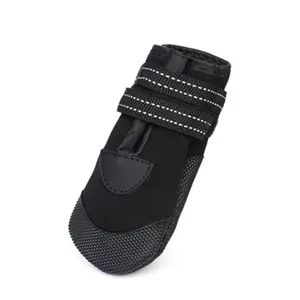 Winter Waterproof Rainshoes Warm Pet Foot Shoes Set MOQ 500PCS Packing Mesh Bag Sample Avaliable Trademark Queenhe Model NO. - Image 5