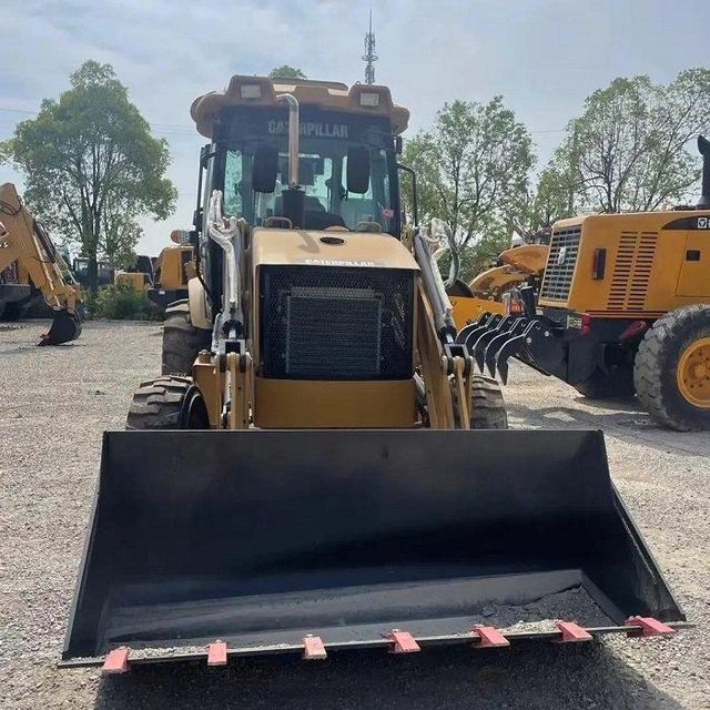 Wholesale Cat Backhoe Loader Featuring Strong Bucket Capacity And Efficient Hydraulic Digging Performance - Image 2