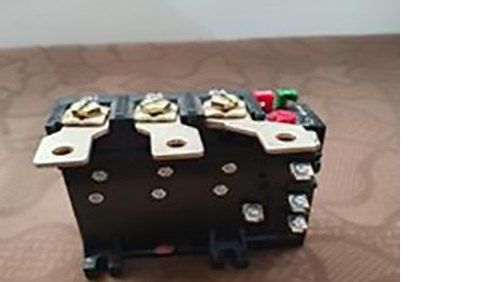 MN5 Relay              . Brand L&T / METRO Material Bimetallic Current Range 28--42a Number Of Poles 3pole Type Industrial - Image 2