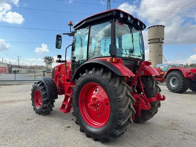 Brand New MTZ BELARUS 1523 Wheeled Tractors – Powerful, Reliable Agricultural Tractors Available for Sale - Image 5