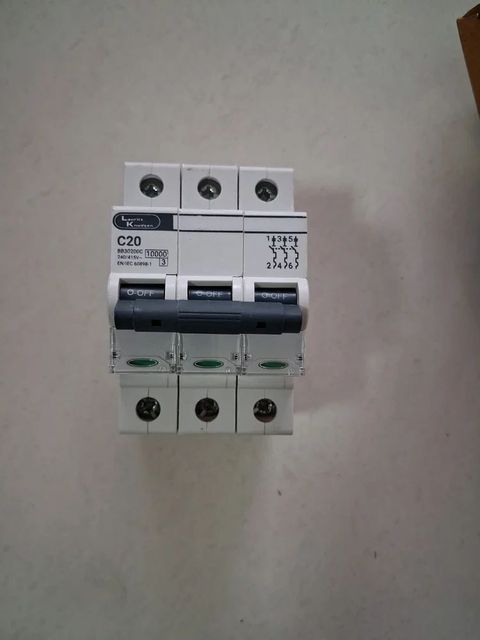 Mcb, 16 A Pole Count 3 Rated current 16 A Current Rating 20a Curve Type C - Image 4