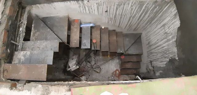 Duplex House Staircase - Image 2