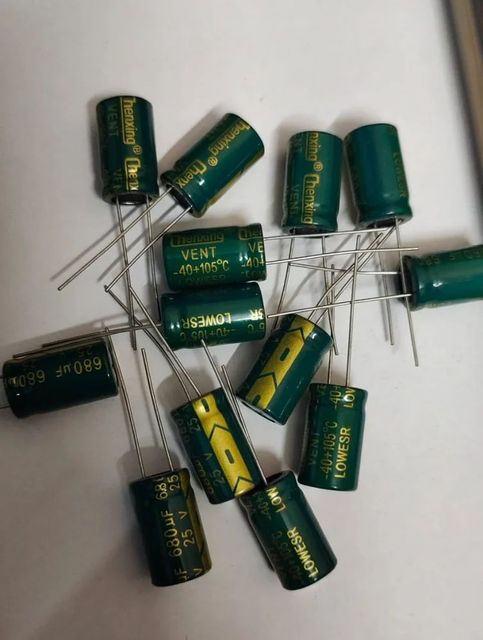 400V Electrolytic Capacitors Voltage 400 V Material Aluminum Voltage Rating 400v Capacitor Type Aluminum Electrolytic Application Energy Storage, Filtering, - Image 3