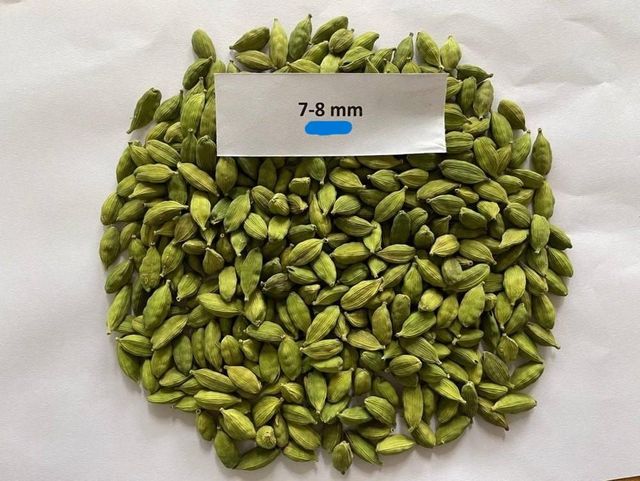 Indian Green Cardamom AGB 7–8mm | Bold Grade | 99% Purity | Export Quality - Image 1