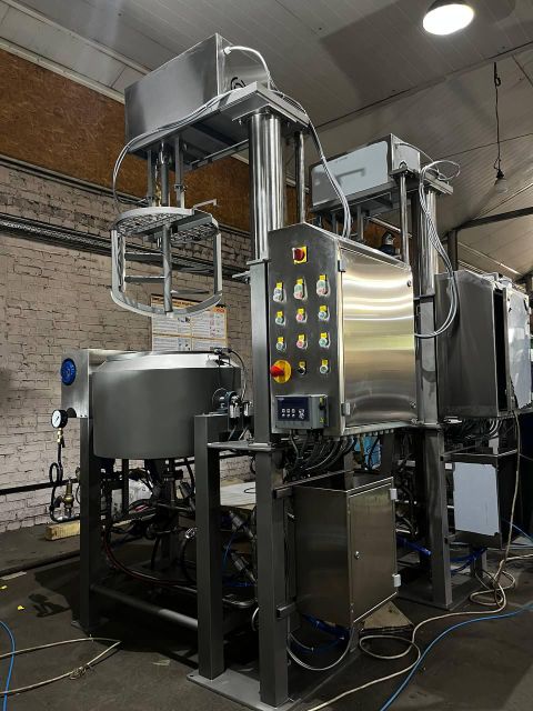 Industrial Cooking Kettle (Cream Cooker) Origin European Union Cooling System Optional Agitator Speed Adjustable Control System User-friendly - Image 2