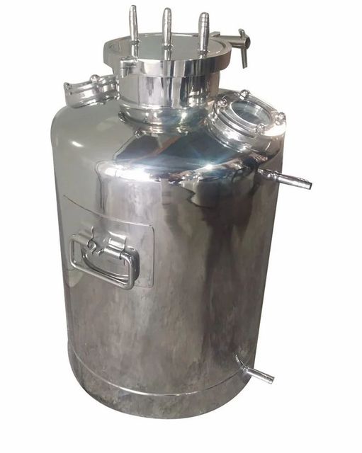Storage Vessel, upto 500 Litres Material SS Usage Industries Surface Finish Polished Country of Origin Made in India Storage Capacity upto 500 - Image 3