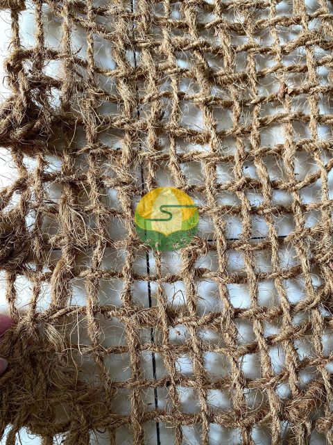 Natural Coconut Coir Erosion Control Net for Landscaping and Soil Protection Uses - Image 3