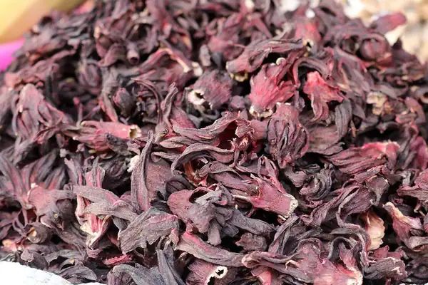 Dried Hibiscus flower - Image 1