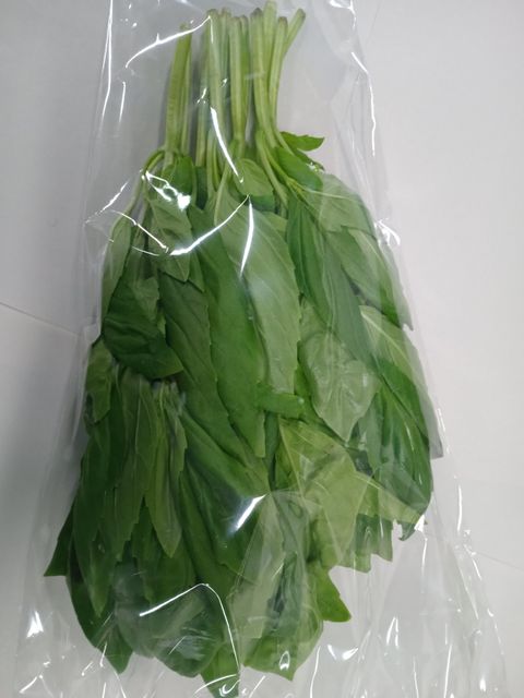 Herbs and vegetables Origin Kenya Aroma Aromatic Fiber Content Low Shape Apple-shaped Freshness Fresh From Farm Scientific Name Mangifera Indica - Image 5