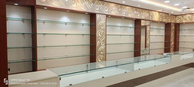 Jewellery Shops Interiors - Image 1